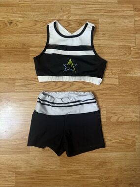 Varsity Black and White Girls Active Matching Set with Rhinestone Star